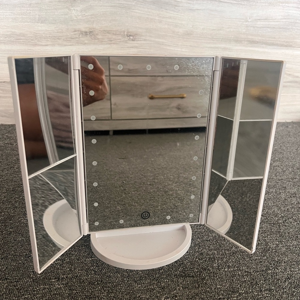 Tri-Fold Vanity Mirror with LED Lights